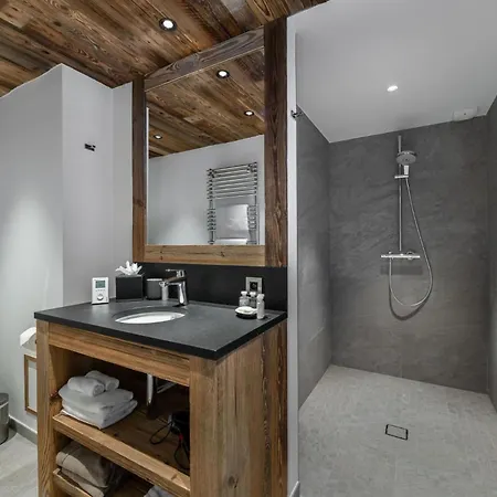 Ski Stay: Premier Chalet In St. Antons Alpine *
